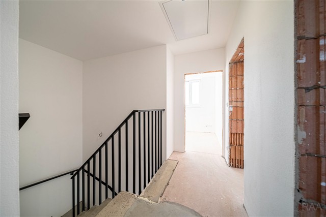 schodiště do patra [13/20]